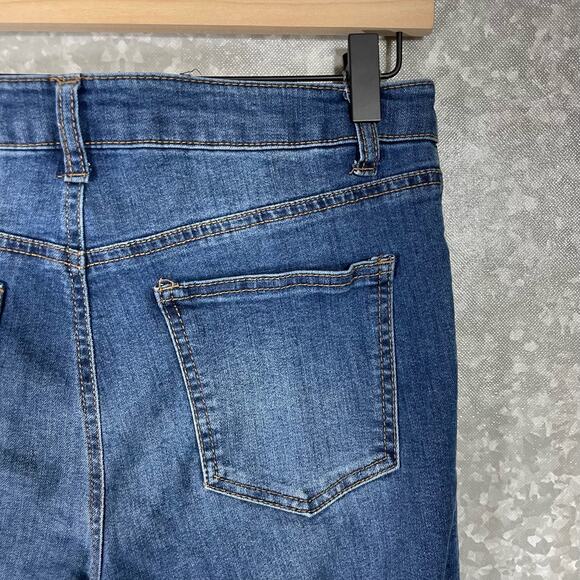 Ci Sono Medium Wash Mid Rise Skinny Jeans - Size 9/29 - The Basics Collection - Picture 7 of 8